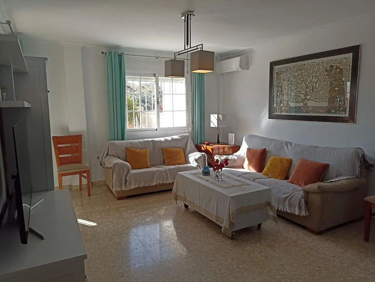 Casa Victoria. Adosado En Benajarafe. Villa Benajarafe