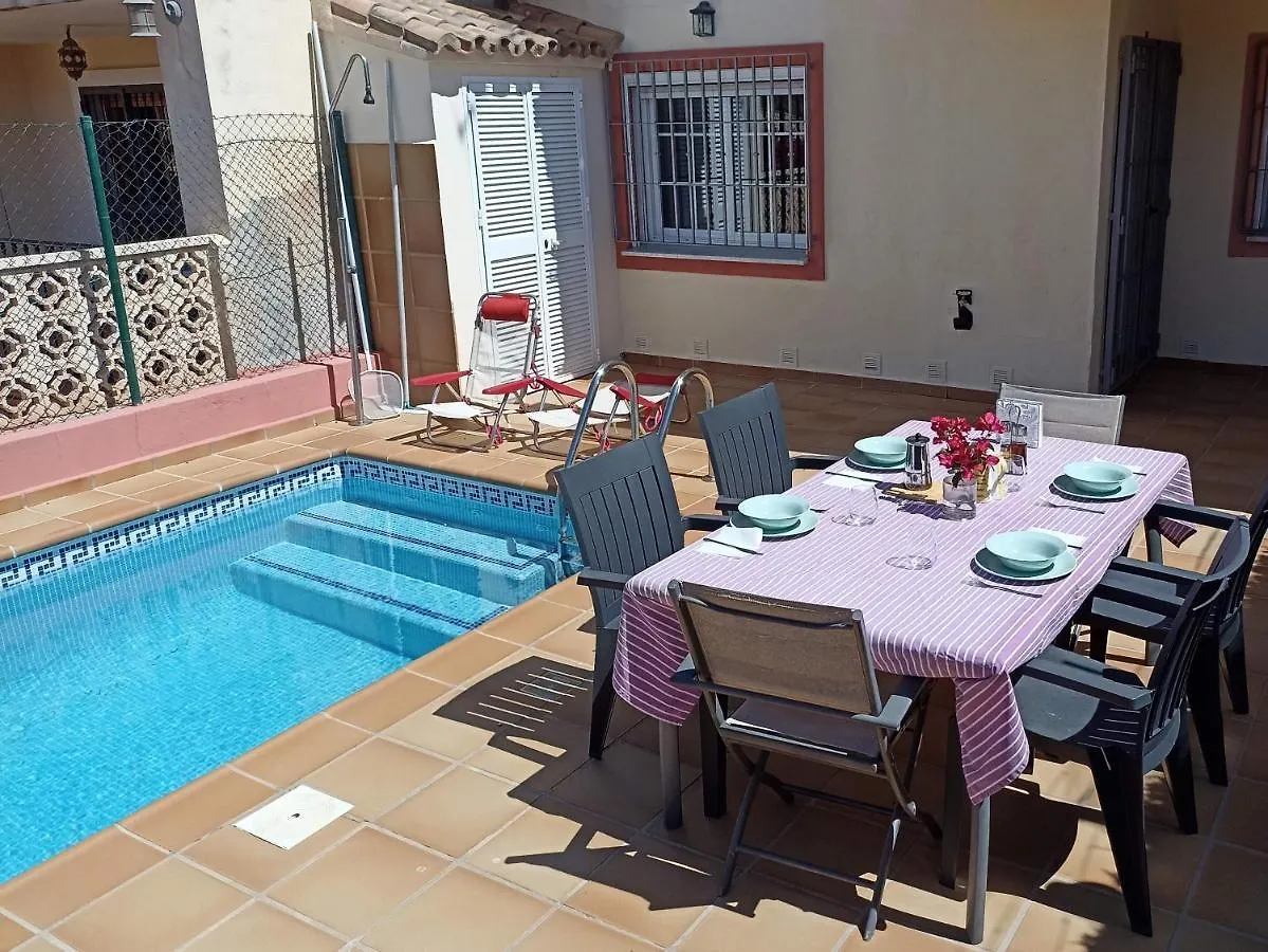 Casa Victoria. Adosado En Benajarafe. 빌라